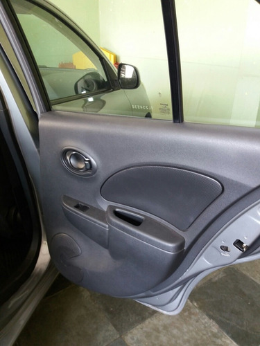 Nissan March 2013 1.0 S 5p