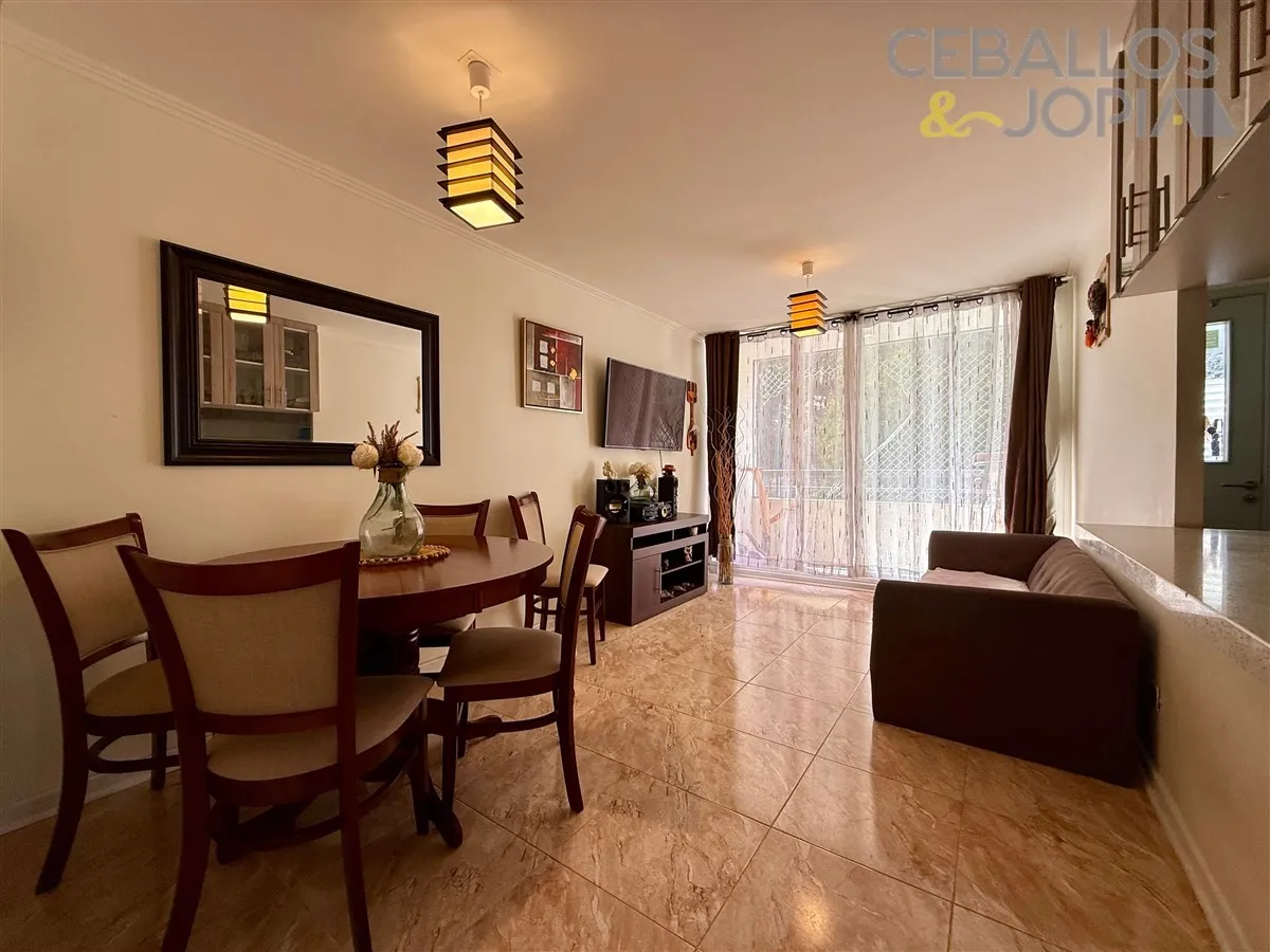 Imagen 2 de 21 de Departamento En Venta De 2 Dorm. En Limache