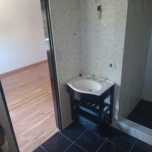 Departamento En Venta - 2 Dormitorios 3 Baños - Cochera - 187mts2 - Villa Udaondo