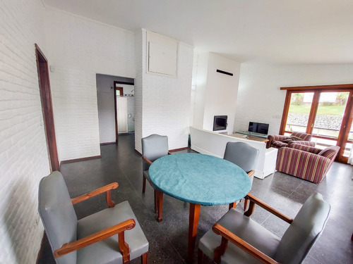 Imagen 3 de 12 de Casa Playa Mansa Punta Del Este.