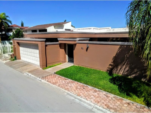 Imagen 1 de 12 de Casa Sola En Venta Fracc San Luciano