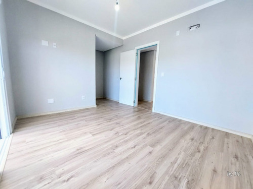 Casa Com 3 Quartos No Bairro Hípica