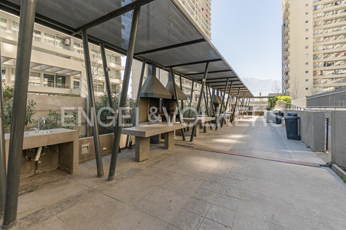 Depto 2d/2b Metro Las Torres