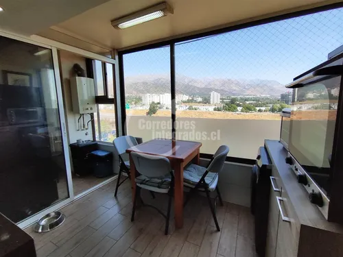 Departamento En Venta De 4 Dorm. En Raúl Labbé Lo Barnechea