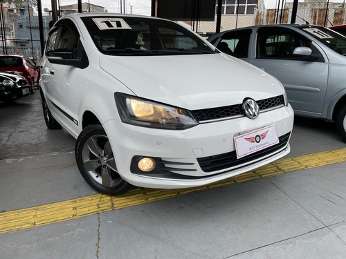 Volkswagen Fox 1.6 Run Total Flex 5p
