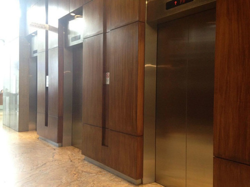 Imagen 3 de 16 de Santa Fe - Se Renta Amplia Oficina En Corporativo