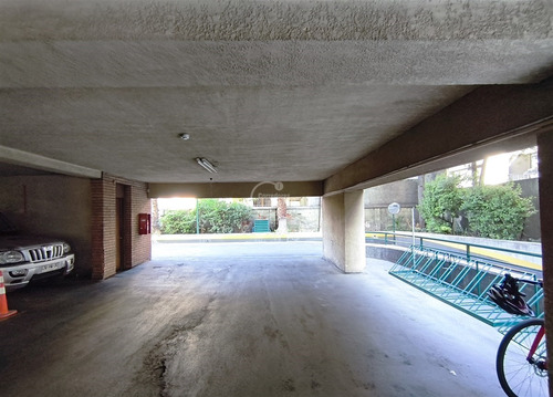 2 Excelentes Estacionamientos 1 Piso En Venta En Providencia
