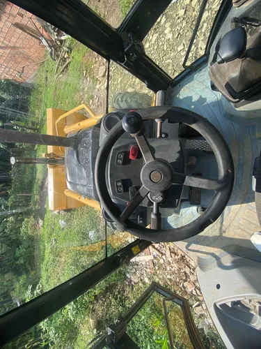 Retroexcavadora Caterpillar 416e Mod 2015