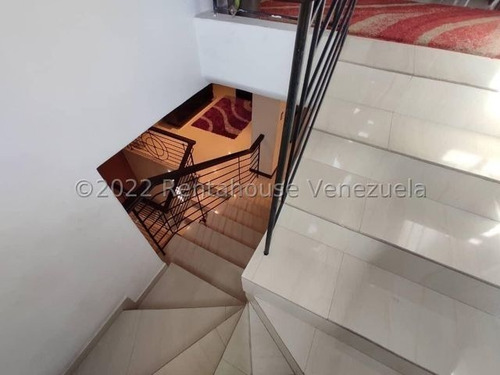 Imagen 17 de 25 de Lujoso Townhouse Urb. El Bosque Maracay 23-5805 Ejc 04243439046