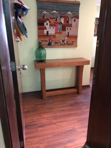 Edificio Tranquilo, Lejos De Calle, Buena Conectividad