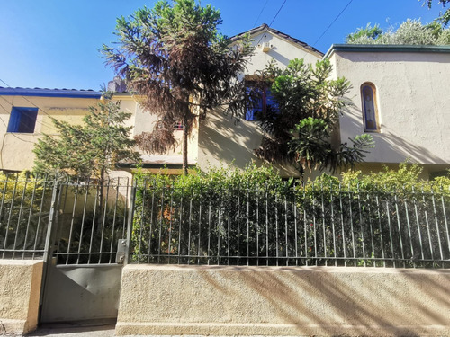 Casa Crescente Errázuriz, Barrio Suarez Mujica, Ñuñoa