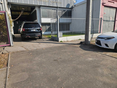 Se Arrienda Galpón En Av Departamental