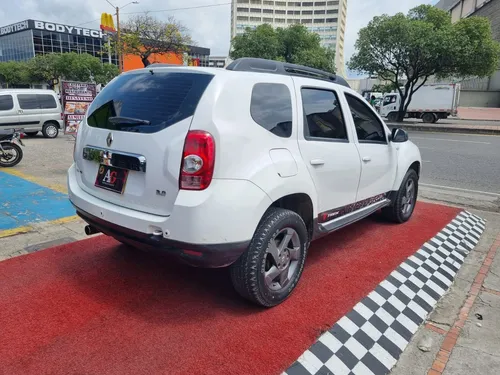 Renault Duster DYNAMIQUE 4X2 2.0 MT