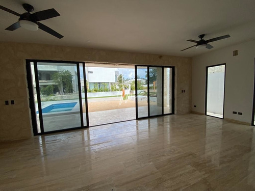 Imagen 4 de 19 de Casa En Venta En Cancun Lagos Del Sol