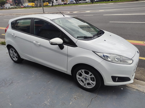 Ford Fiesta 1.6 SE HATCH 16V