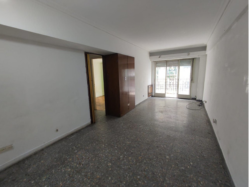 Departamento En Venta En Balvanera