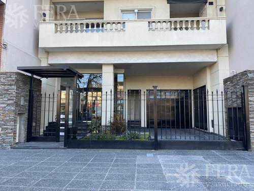 Imagen 3 de 15 de Venta De Departamento De 3 Ambientes Con Cochera Y Baulera En Wilde (28310)