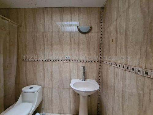 Leandro Manzano Apartamento En Venta,san Bernardino Mls #25-4833 As