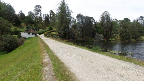 Imagen 2 de 24 de Finca En La Vía San Antonio - La Ceja