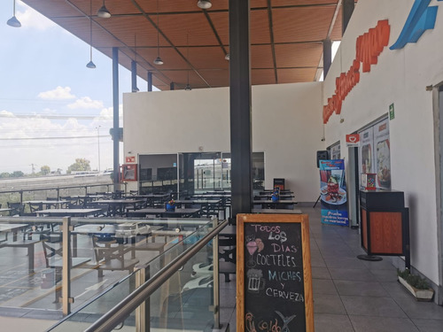 Traspaso Restaurante En Una Plaza