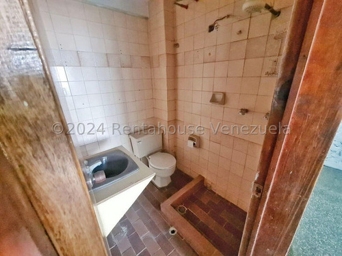 Casa En Venta Catia Mls #24-13964