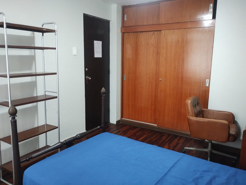 Habitación Amoblada Para Srtas Estudiantes De Upc Monterrico