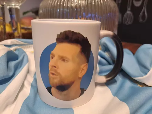 Taza mágica personalizada Messi Que miras bobo?