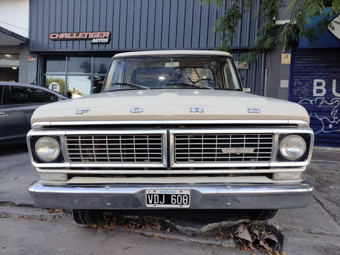 Ford F-100 Año 1971 V8