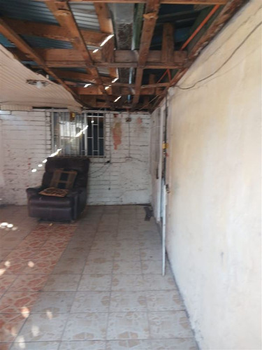 Casa En Venta 1 Dorm / 1 Baño, Av. Cerrillos, Lo Espejo