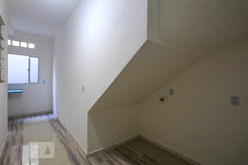 Imagem 11 de 15 de Casa Para Aluguel - Cambuci, 1 Quarto, 30 - 892918524