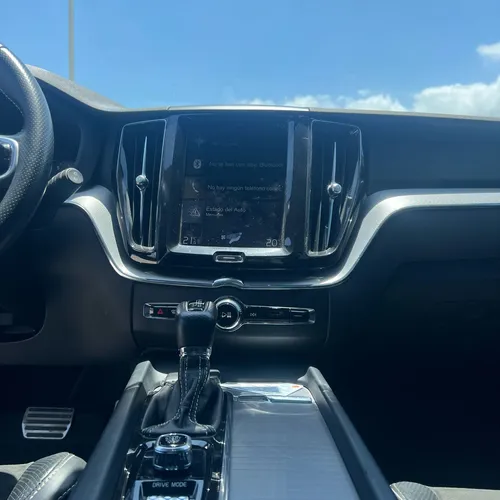 Volvo XC60 2.0 T5 Awd R-design