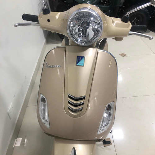 Imagen 12 de 15 de Scooter Piaggio Vespa Vxl Elegante 150 0km Motoneta Cuotas
