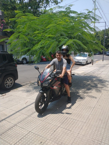 Imagen 7 de 11 de Honda Cbr 300