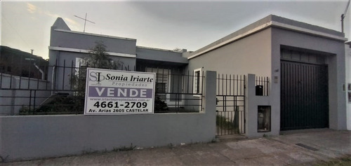 Casa En Venta Castelar