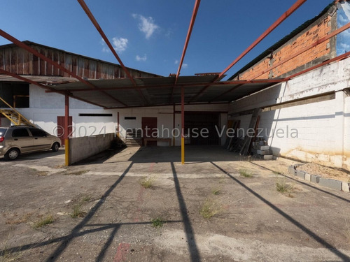 Galpon Comercial En Venta En Parroquia Union Barquisimeto, Lara M , C 