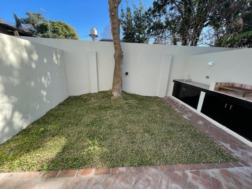 Imagen 10 de 23 de Triplex A Estrenar De Categoria En Venta, San Miguel.