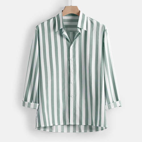 Manga Larga Con Cuello En V Y Botones Con Estampado De Rayas