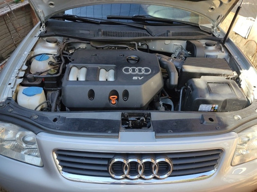 Imagem 2 de 8 de Audi A3