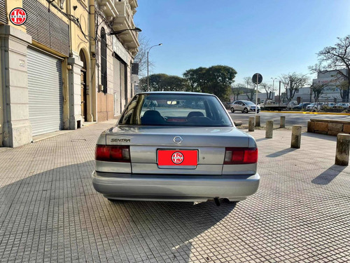 Imagen 7 de 11 de Nissan Sentra B13