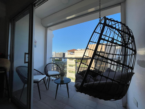 Oportunidad En Evaristo Morales De 2 Habitaciones