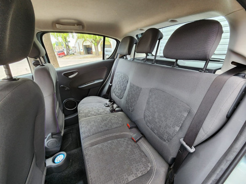 Fiat Palio 1.4 Nuevo Attractive 85cv