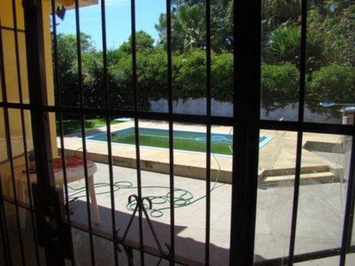 Casa Em Ipanema Com 4 Dormitórios - Mi11990