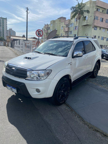 Toyota Hilux SRV 4x4 4.0 V6 24V Aut.