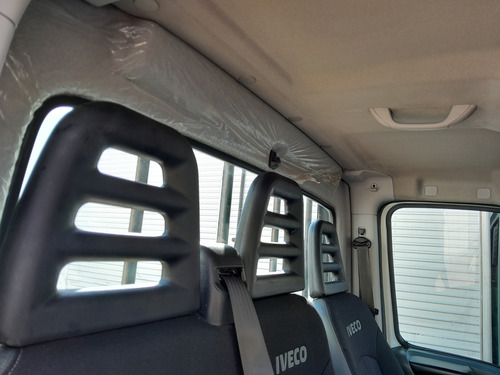 Iveco Daily 35s14 2018 Com Ar Condicionado Carroceria