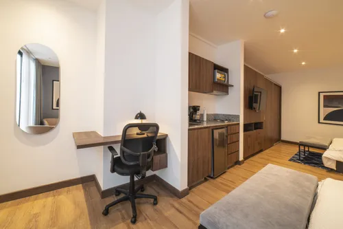 Edificio En Venta En Centenario. Cod V11480
