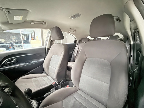 Kia Rio Lx 2017