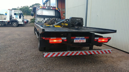 Mercedes Bens Acello 815