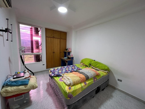 Apartamento En Res. Magnolia Plaza Cod. India-1620