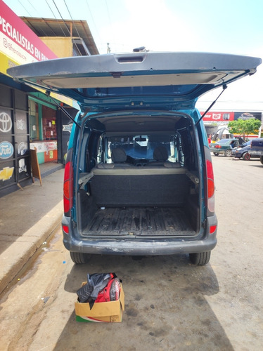 Imagen 9 de 12 de Renault Kangoo Camioneta