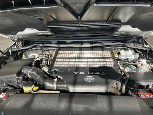 Imagen 22 de 22 de Toyota Land Cruiser 2012 4.5 200 V8 D4-d 235cv At
